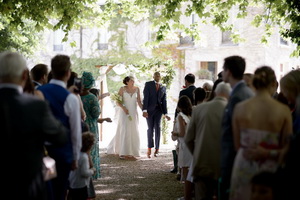 Reportage photo du mariage a l'Abbaye de Cercanceaux